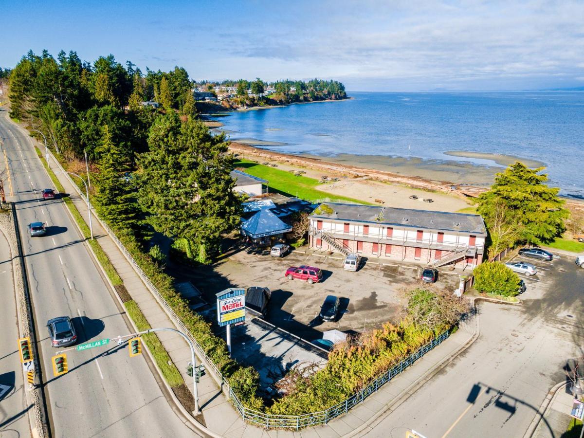 Sea Edge Motel Parksville Exterior photo